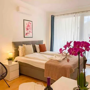Opera Apartament
