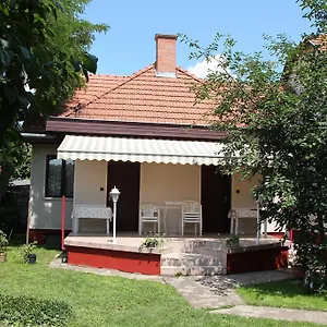 Fecskefeszek Nyaralohaz , Hajdúszoboszló Węgry