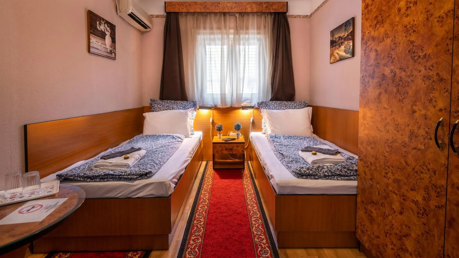 Hotel Kristal Gellert Hill Budapeszt