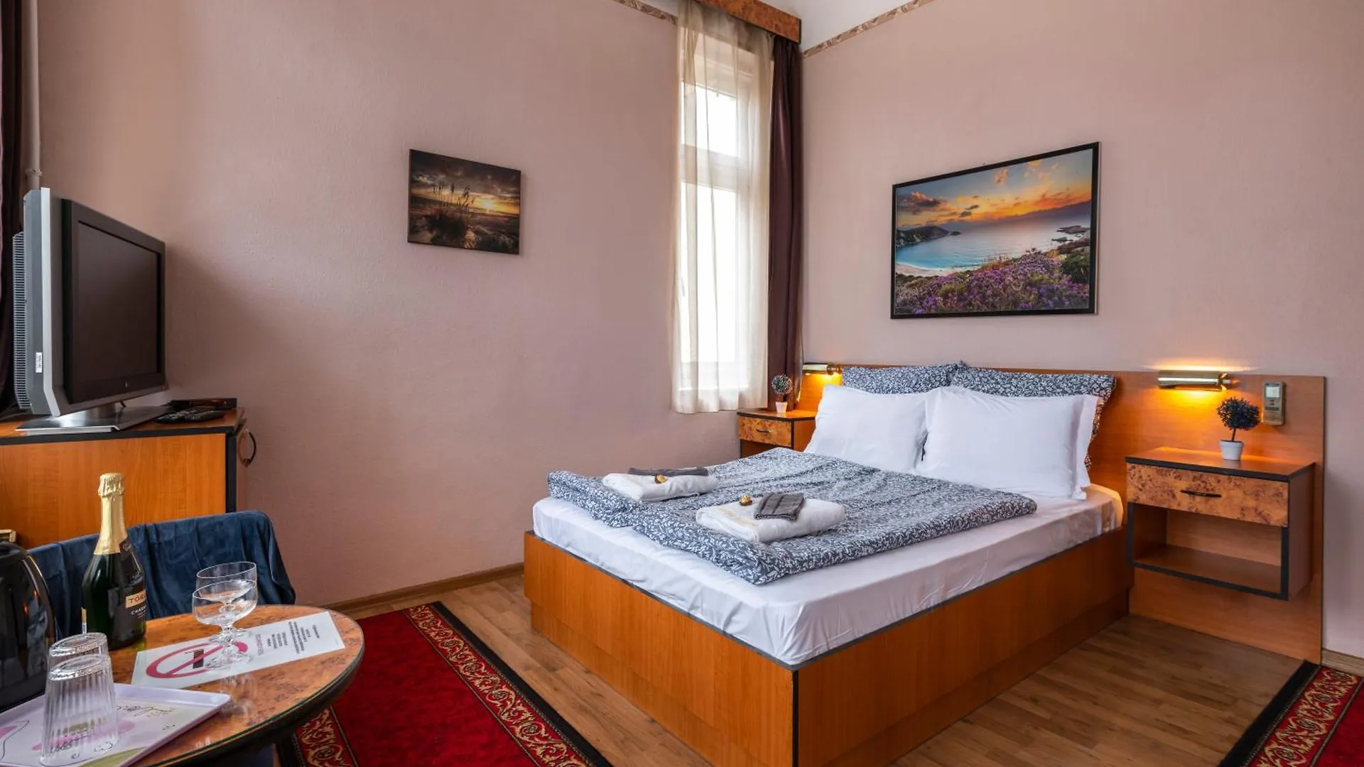 Hotel Kristal Gellert Hill Budapeszt Węgry