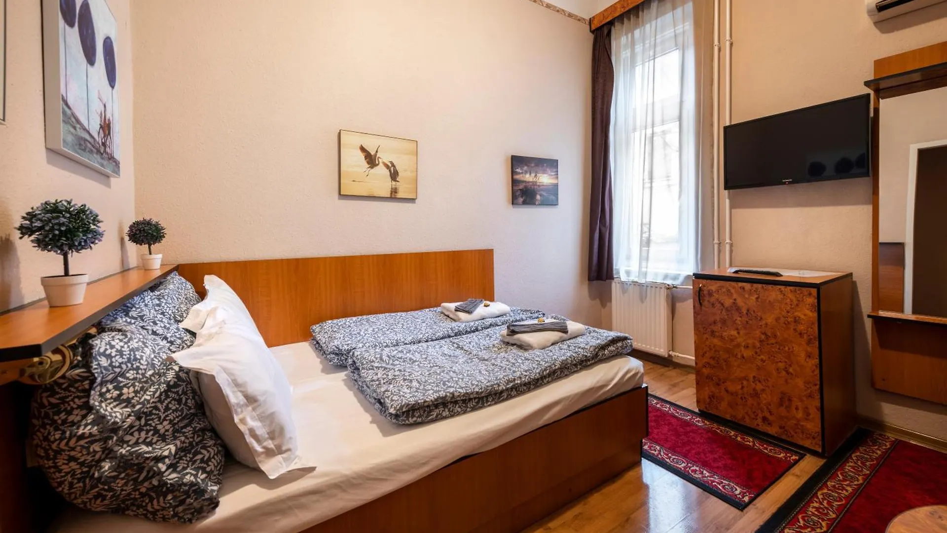 Hotel Kristal Gellert Hill Budapest